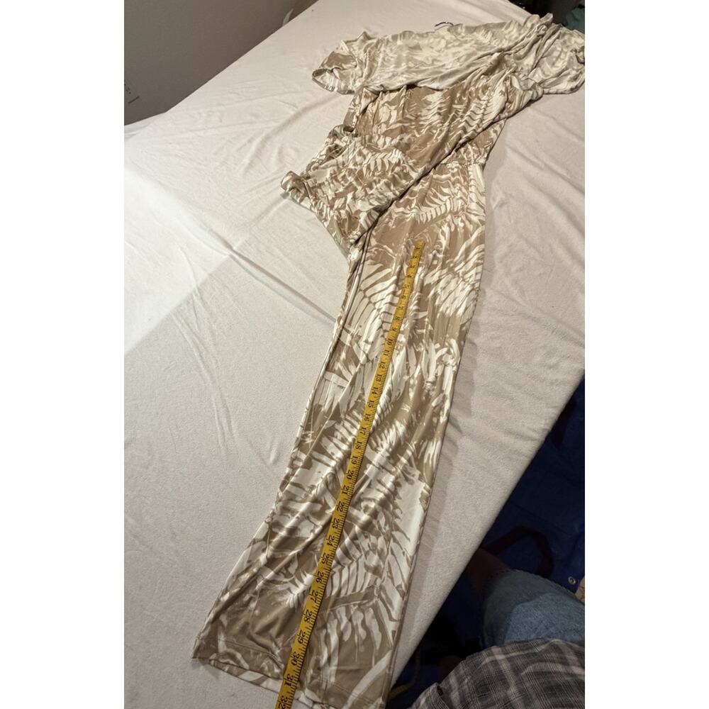 Chico's Palm Pattern Jumpsuit Wide-Leg Sleeveless Feather Tan Size 2 - Picture 9 of 14